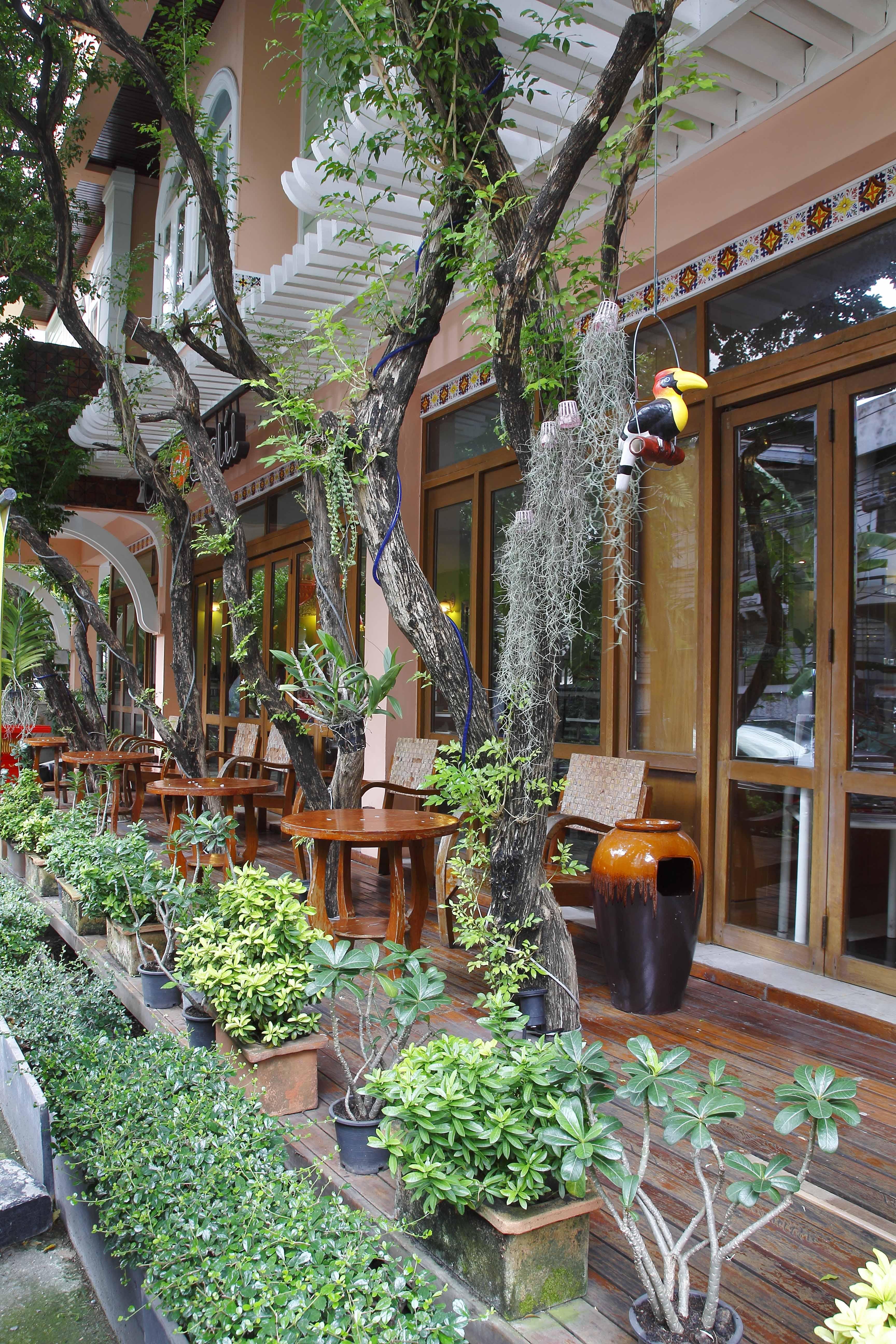 La Petite Salil Sukhumvit 8 Hotel Bangkok Exterior foto
